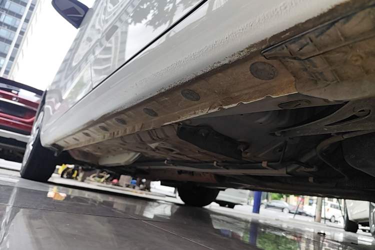 Used Toyota YARiS L Zhi Xuan 2021 1.5L CVT Leading Edition Left Side Sill
