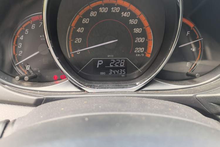 Used Toyota YARiS L Zhi Xuan 2021 X-Trail 1.5L CVT Leading Edition Odometer Close Up