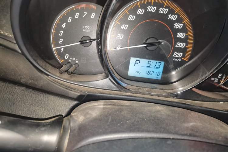 Used Toyota YARiS L Zhi Xuan 2021 X-Trail 1.5L CVT Leading Edition Odometer Close Up