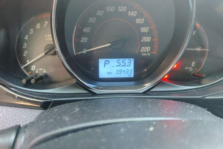 Used Toyota YARiS L Zhi Xuan 2021 X-Trail 1.5L CVT Luxury Edition Odometer Close Up