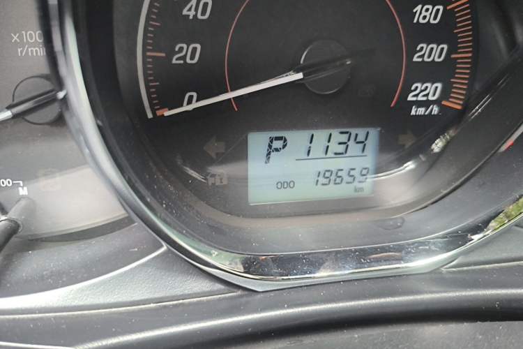 Used Toyota YARiS L Zhi Xuan 2021 X-Trail 1.5L CVT Leading Edition Odometer Close Up