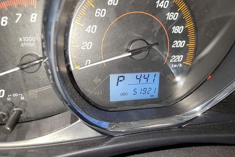 Used Toyota YARiS L Zhi Xuan 2021 X-Trail 1.5L CVT Luxury Edition Odometer Close Up