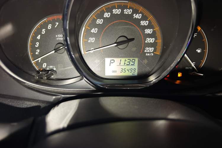 Used Toyota YARiS L Zhi Xuan 2021 X-Trail 1.5L CVT Leading Edition Odometer Close Up