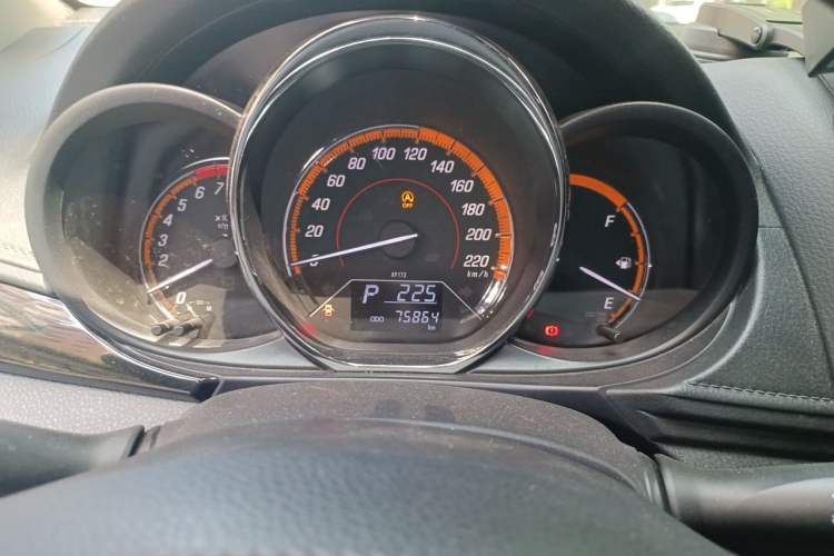 Used Toyota YARiS L Zhi Xuan 2021 X-Trail X 1.5L CVT Prestige Edition Odometer Close Up