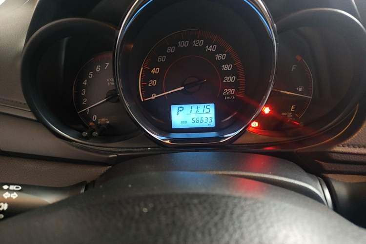 Used Toyota YARiS L Zhi Xuan 2021 1.5L CVT Leading Edition Odometer Close Up