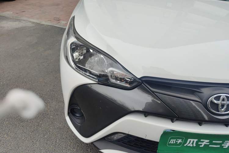 Used Toyota YARiS L Zhi Xuan 2021 1.5L CVT Leading Edition Right Front Headlight