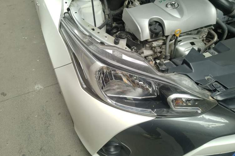Used Toyota YARiS L Zhi Xuan 2021 1.5L CVT Leading Edition Right Front Headlight