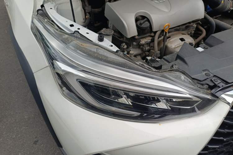 Used Toyota YARiS L Zhi Xuan 2021 X-Trail 1.5L CVT Leading Edition Right Front Headlight