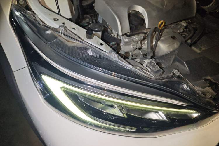 Used Toyota YARiS L Zhi Xuan 2021 X-Trail 1.5L CVT Leading Edition Right Front Headlight