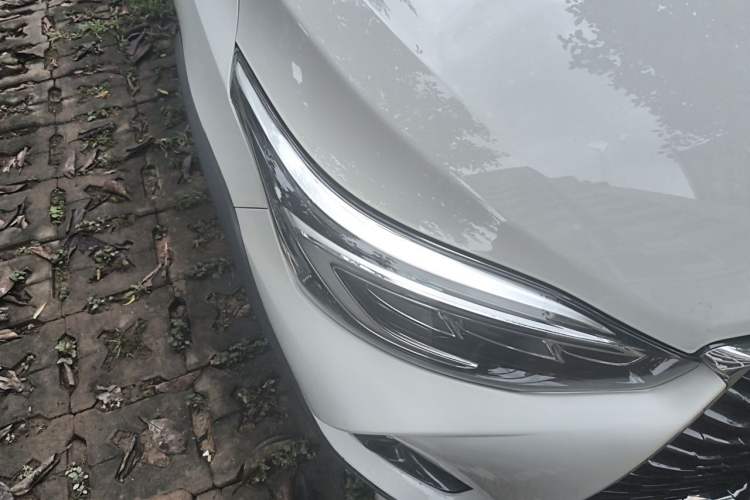 Used Toyota YARiS L Zhi Xuan 2021 X-Trail 1.5L CVT Leading Edition Right Front Headlight