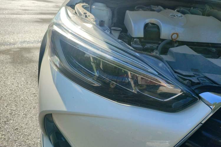 Used Toyota YARiS L Zhi Xuan 2021 X-Trail 1.5L CVT Leading Edition Right Front Headlight