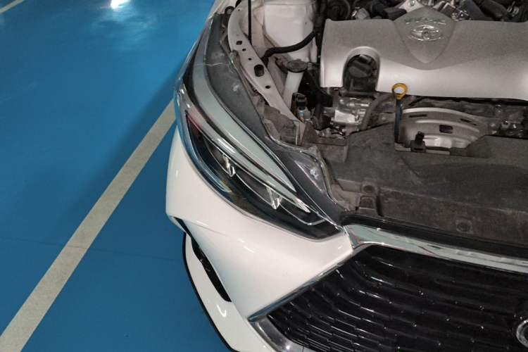 Used Toyota YARiS L Zhi Xuan 2021 X-Trail 1.5L CVT Luxury Edition Right Front Headlight