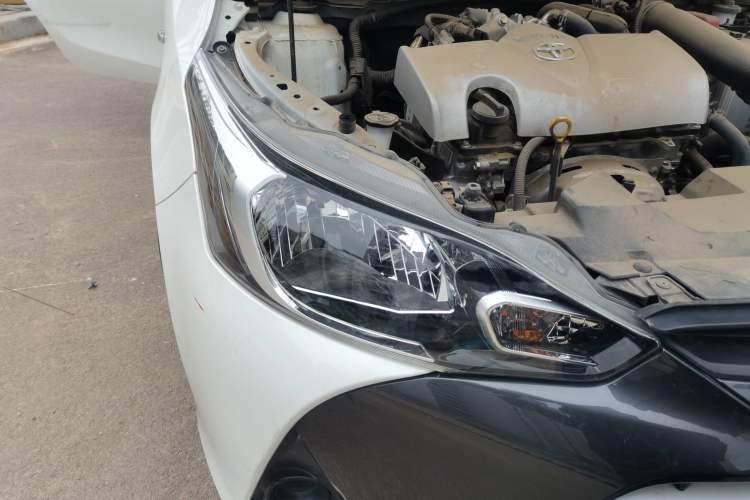 Used Toyota YARiS L Zhi Xuan 2021 1.5L CVT Leading Edition Right Front Headlight
