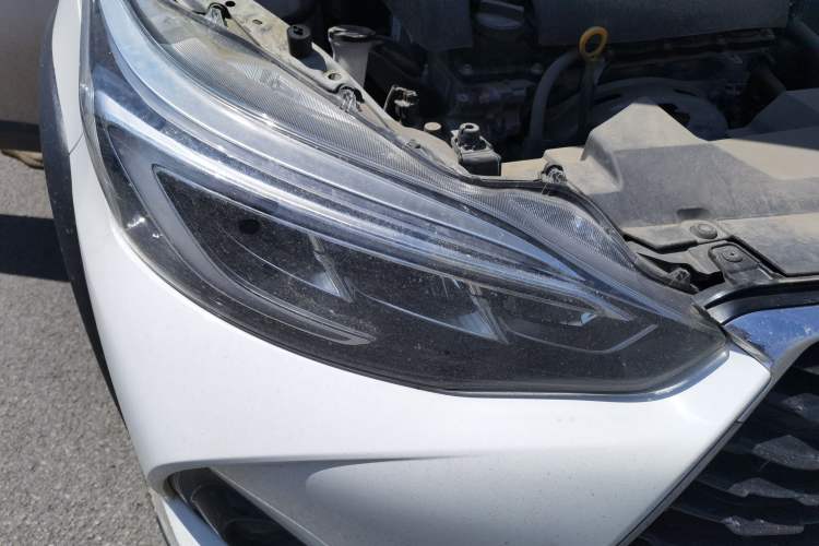 Used Toyota YARiS L Zhi Xuan 2021 X-Trail 1.5L CVT Leading Edition Right Front Headlight