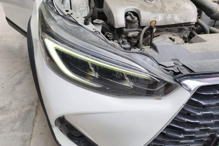 Used Toyota YARiS L Zhi Xuan 2021 X-Trail 1.5L CVT Leading Edition Right Front Headlight