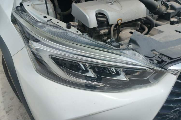 Used Toyota YARiS L Zhi Xuan 2021 X-Trail 1.5L CVT Luxury Edition Right Front Headlight