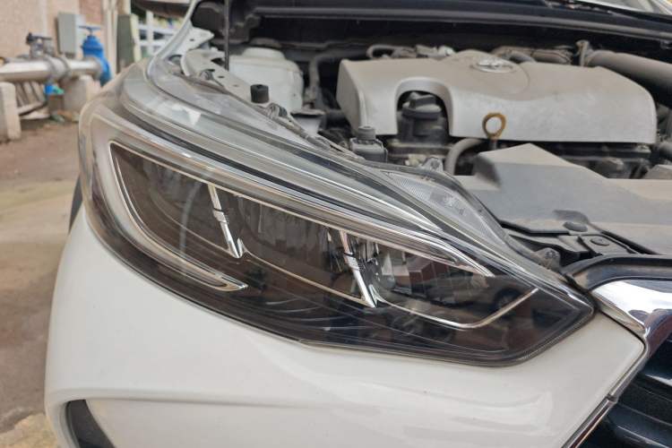 Used Toyota YARiS L Zhi Xuan 2021 X-Trail 1.5L CVT Luxury Edition Right Front Headlight