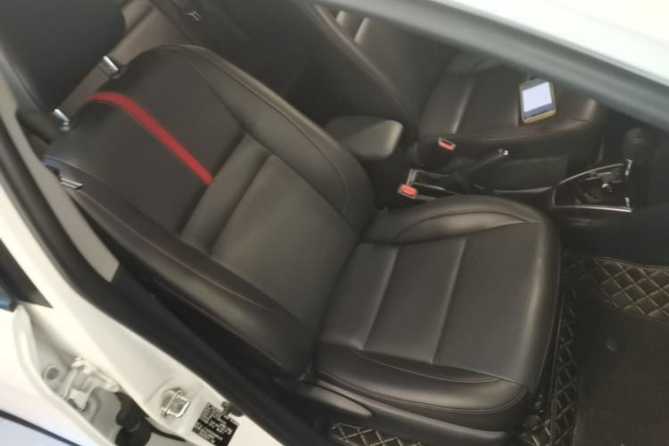 Used Toyota YARiS L Zhi Xuan 2021 X-Trail X 1.5L CVT Prestige Edition Right Front Seat