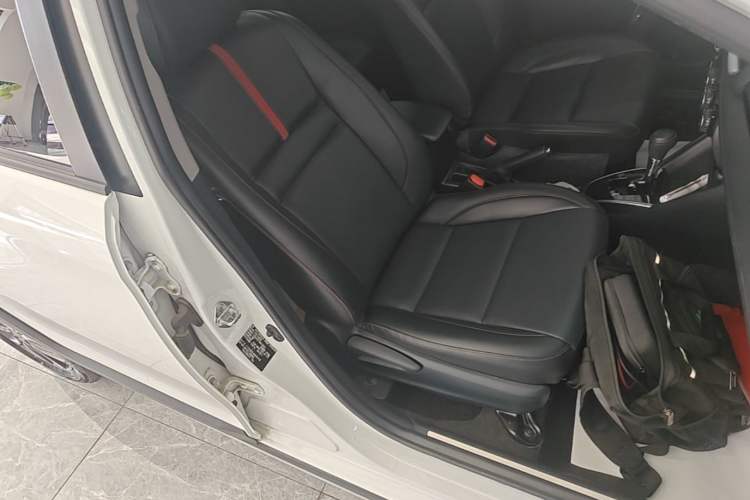 Used Toyota YARiS L Zhi Xuan 2021 X-Trail 1.5L CVT Luxury Edition Right Front Seat