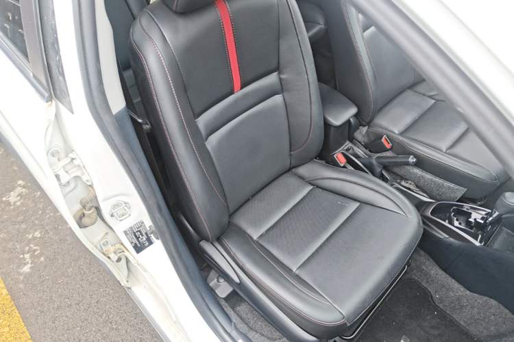 Used Toyota YARiS L Zhi Xuan 2021 X-Trail 1.5L CVT Luxury Edition Right Front Seat