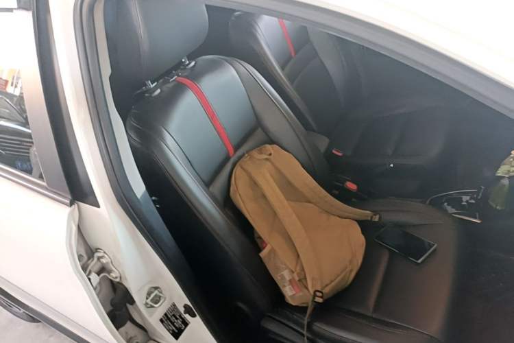 Used Toyota YARiS L Zhi Xuan 2021 X-Trail 1.5L CVT Luxury Edition Right Front Seat