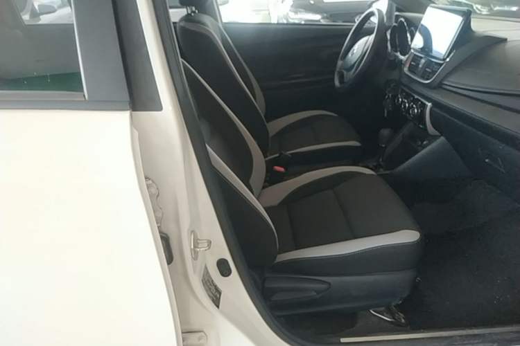 Used Toyota YARiS L Zhi Xuan 2021 X-Trail 1.5L CVT Leading Edition Right Front Seat