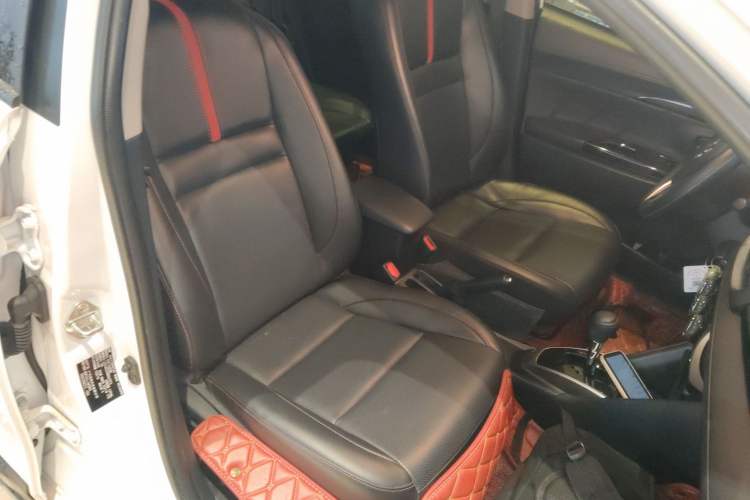 Used Toyota YARiS L Zhi Xuan 2021 X-Trail 1.5L CVT Luxury Edition Right Front Seat