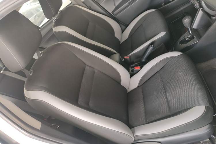 Used Toyota YARiS L Zhi Xuan 2021 X-Trail 1.5L CVT Leading Edition Right Front Seat