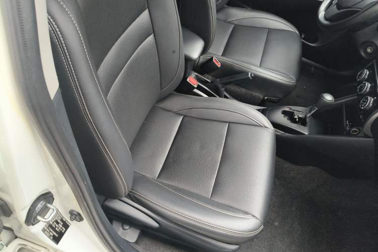 Used Toyota YARiS L Zhi Xuan 2021 X-Trail 1.5L CVT Leading Edition Right Front Seat