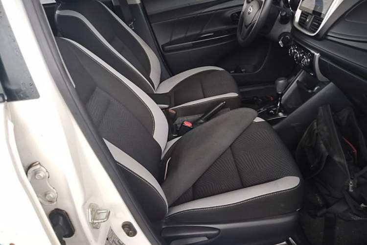 Used Toyota YARiS L Zhi Xuan 2021 X-Trail 1.5L CVT Leading Edition Right Front Seat