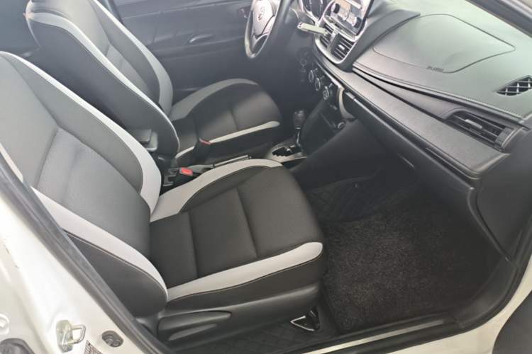 Used Toyota YARiS L Zhi Xuan 2021 1.5L CVT Leading Edition Right Front Seat