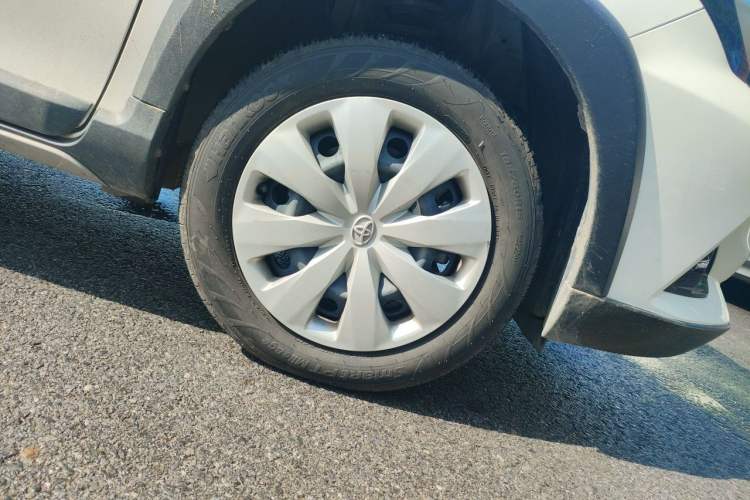 Used Toyota YARiS L Zhi Xuan 2021 X-Trail 1.5L CVT Leading Edition Right Front Wheel Hub