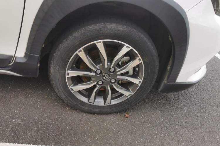 Used Toyota YARiS L Zhi Xuan 2021 X-Trail X 1.5L CVT Prestige Edition Right Front Wheel Hub