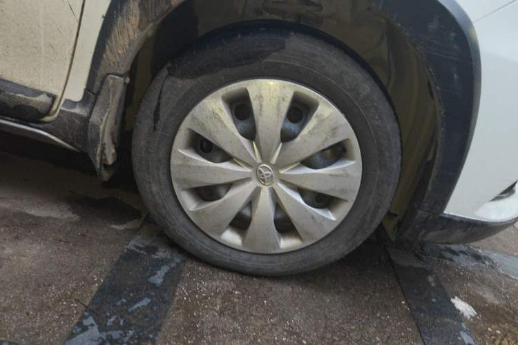 Used Toyota YARiS L Zhi Xuan 2021 X-Trail 1.5L CVT Leading Edition Right Front Wheel Hub