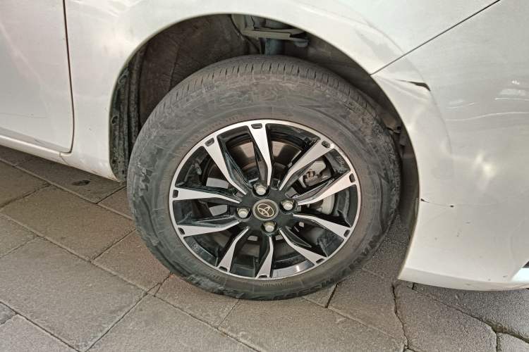 Used Toyota YARiS L Zhi Xuan 2021 1.5L CVT Leading Edition Right Front Wheel Hub