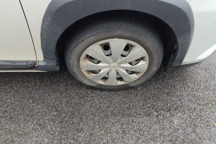 Used Toyota YARiS L Zhi Xuan 2021 X-Trail 1.5L CVT Leading Edition Right Front Wheel Hub