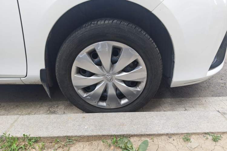 Used Toyota YARiS L Zhi Xuan 2021 1.5L CVT Leading Edition Right Front Wheel Hub