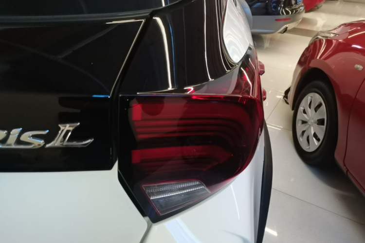 Used Toyota YARiS L Zhi Xuan 2021 X-Trail X 1.5L CVT Prestige Edition Right Rear Taillight