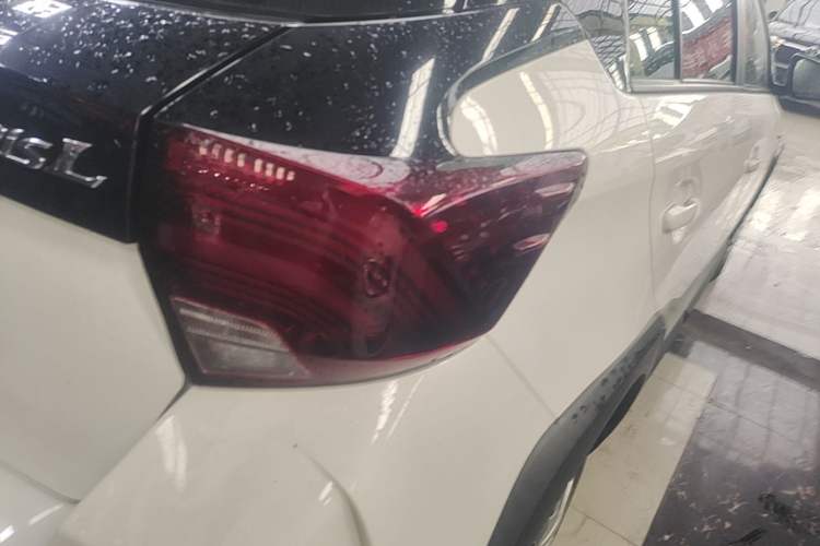 Used Toyota YARiS L Zhi Xuan 2021 X-Trail 1.5L CVT Leading Edition Right Rear Taillight