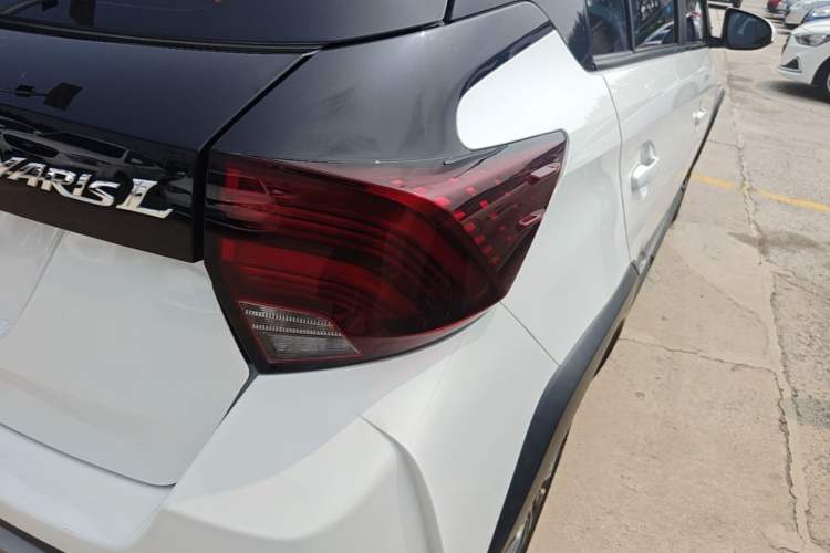 Used Toyota YARiS L Zhi Xuan 2021 X-Trail 1.5L CVT Leading Edition Right Rear Taillight