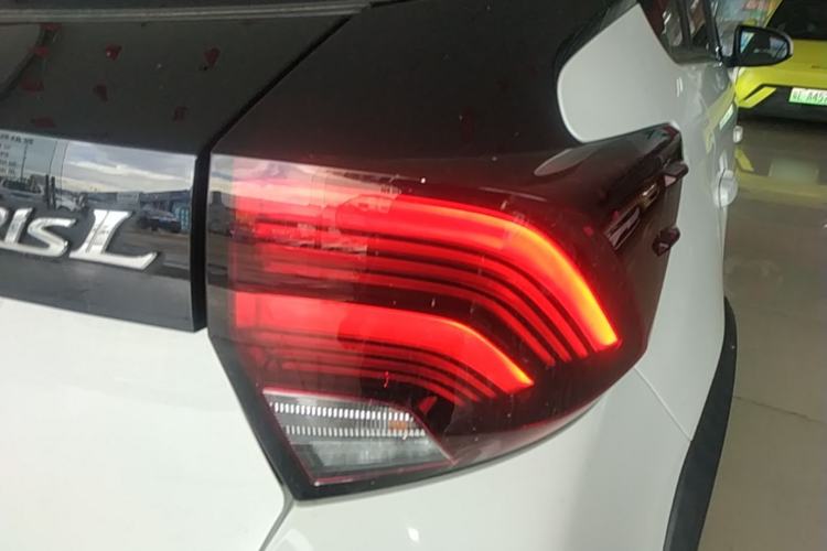 Used Toyota YARiS L Zhi Xuan 2021 X-Trail 1.5L CVT Leading Edition Right Rear Taillight