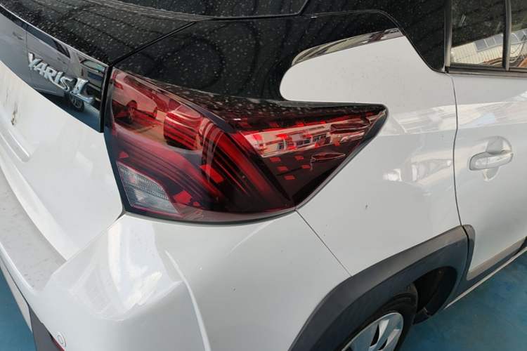 Used Toyota YARiS L Zhi Xuan 2021 X-Trail 1.5L CVT Leading Edition Right Rear Taillight