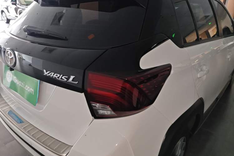 Used Toyota YARiS L Zhi Xuan 2021 X-Trail 1.5L CVT Leading Edition Right Rear Taillight