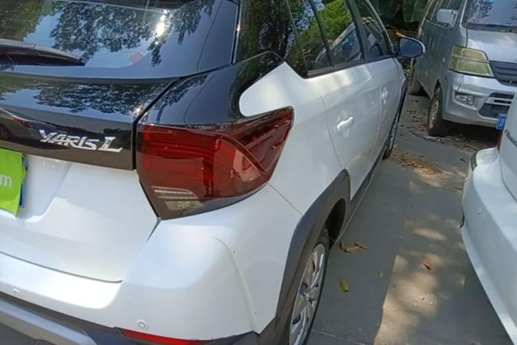 Used Toyota YARiS L Zhi Xuan 2021 X-Trail 1.5L CVT Leading Edition Right Rear Taillight