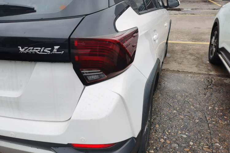 Used Toyota YARiS L Zhi Xuan 2021 X-Trail 1.5L CVT Luxury Edition Right Rear Taillight