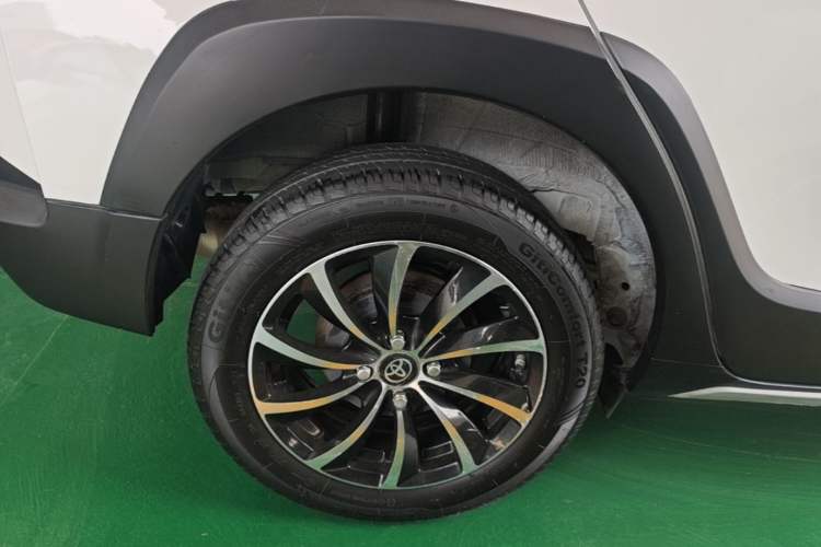 Used Toyota YARiS L Zhi Xuan 2021 X-Trail 1.5L CVT Leading Edition Right Rear Wheel Hub