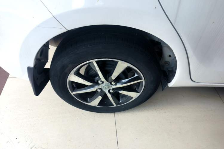 Used Toyota YARiS L Zhi Xuan 2021 1.5L CVT Leading Edition Right Rear Wheel Hub