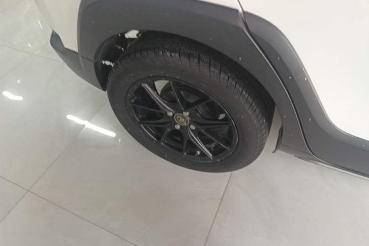 Used Toyota YARiS L Zhi Xuan 2021 X-Trail 1.5L CVT Leading Edition Right Rear Wheel Hub