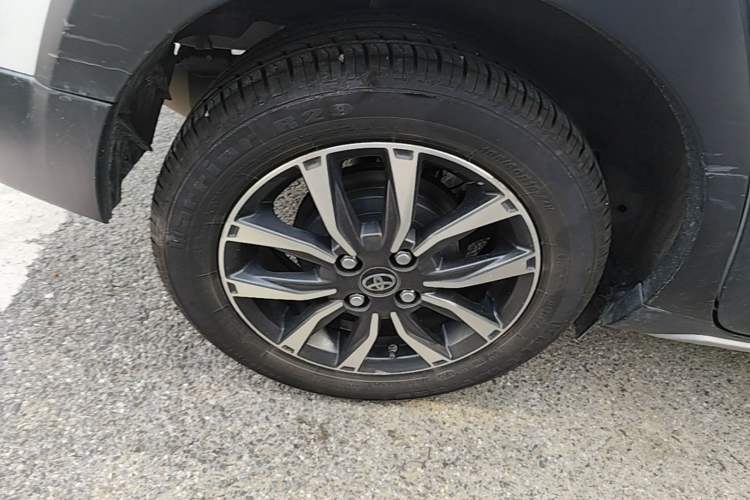 Used Toyota YARiS L Zhi Xuan 2021 X-Trail 1.5L CVT Luxury Edition Right Rear Wheel Hub