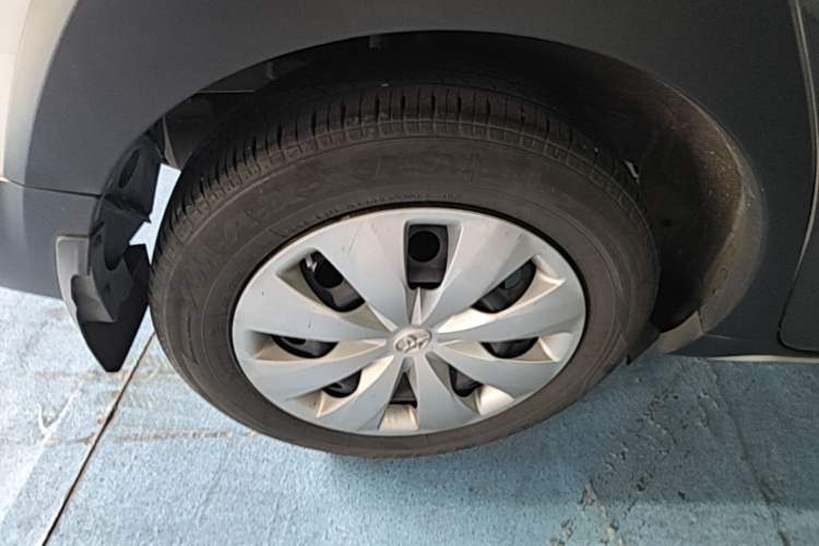 Used Toyota YARiS L Zhi Xuan 2021 X-Trail 1.5L CVT Leading Edition Right Rear Wheel Hub
